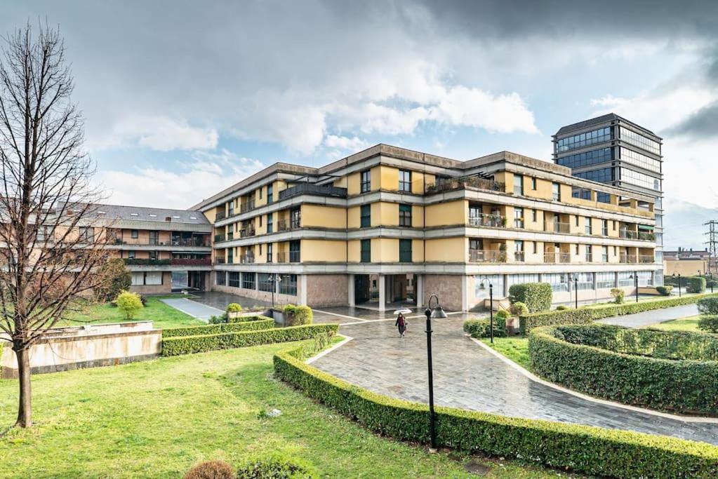 Broletto Park Apartment - Affitti Brevi Italia ليكو المظهر الخارجي الصورة