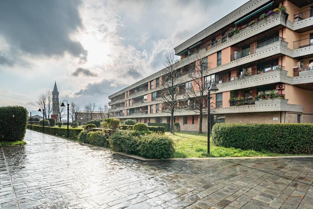 Broletto Park Apartment - Affitti Brevi Italia ليكو المظهر الخارجي الصورة