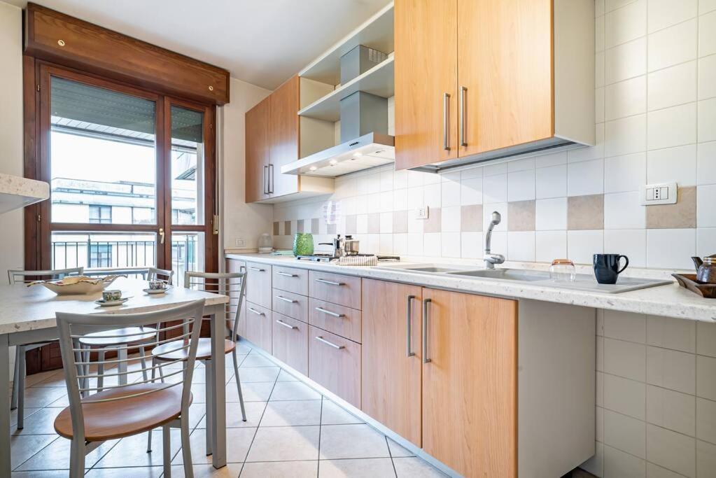 Broletto Park Apartment - Affitti Brevi Italia ليكو المظهر الخارجي الصورة