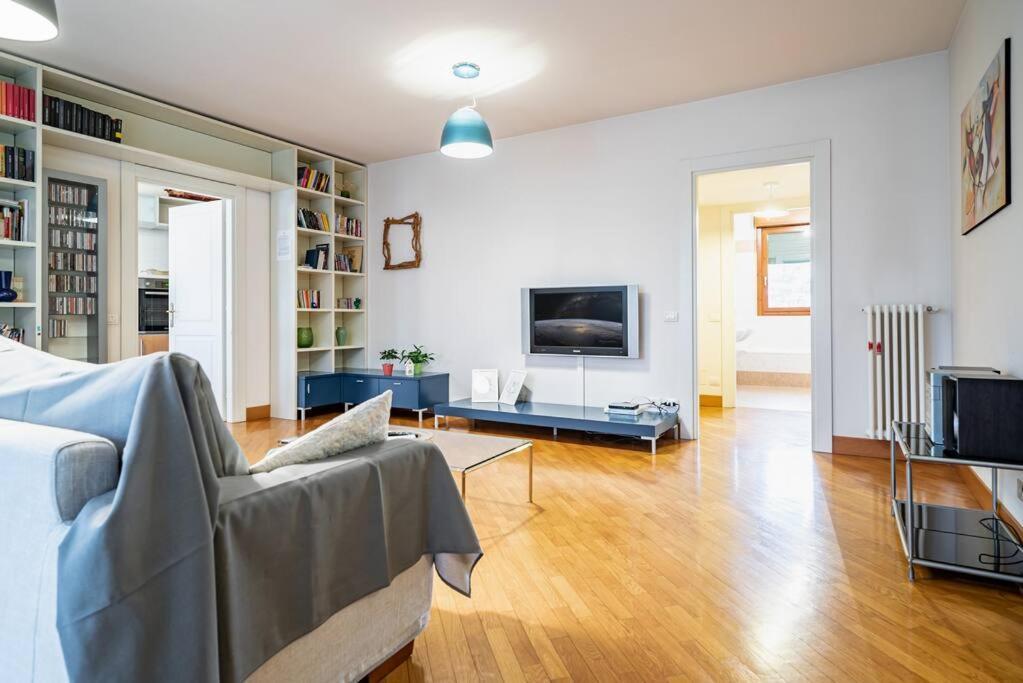 Broletto Park Apartment - Affitti Brevi Italia ليكو المظهر الخارجي الصورة